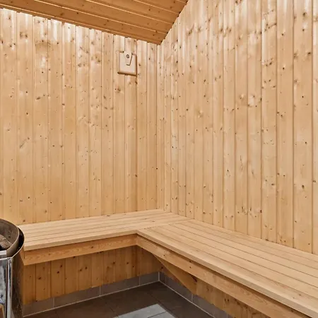 Сasa de vacaciones Judit - 225m From The Sea By Interhome Yderby